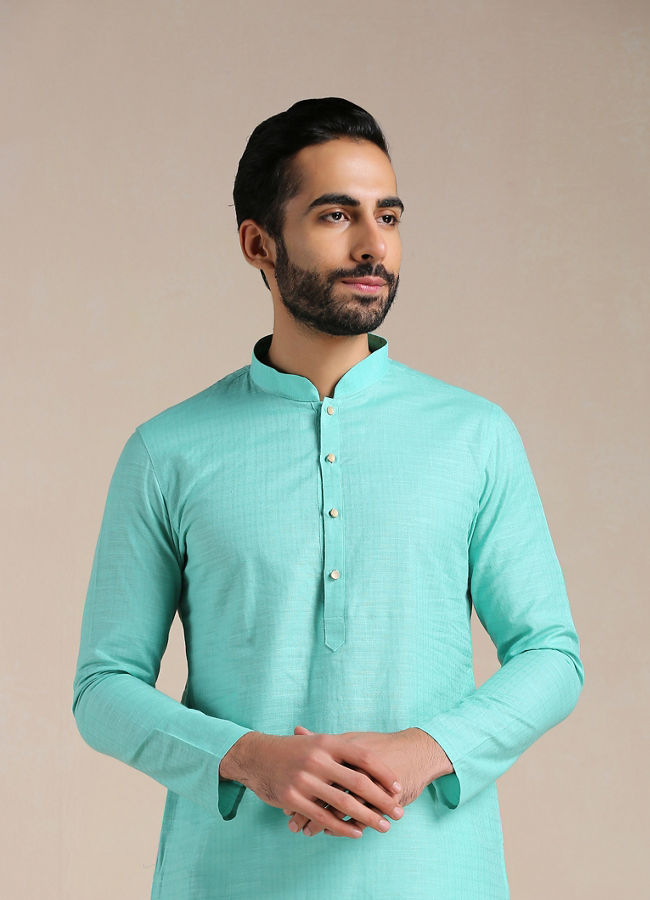 alt message - Manyavar Men Turquoise Green Mandarin Collared Kurta Set image number 0